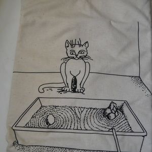 WOMEN'S BAYSIDE ZEN CAT ORGANIC TEE SHIRT LARGE